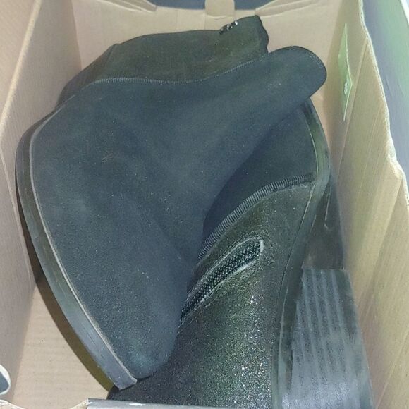 Black metallic booties  - Picture 4 of 5